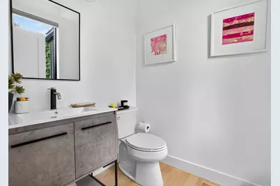 906-908 Chestnut Street #906, Newton, MA 02468 - Photo 24