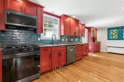 36 Risley Rd, Brookline, MA 02467 - Photo 8