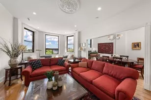 31 Bay State Rd, Boston, MA 02215 - Photo 2