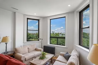 31 Bay State Rd #4, Boston, MA 02215 - Photo 4