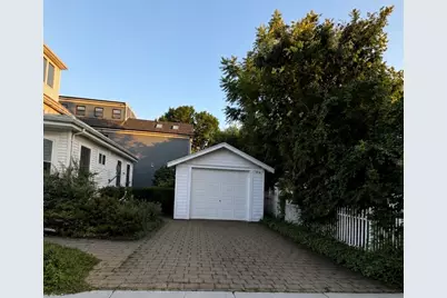 128 Holworthy St #128, Cambridge, MA 02138 - Photo 16