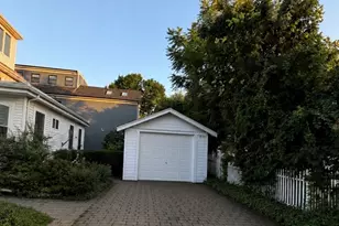 128 Holworthy St, Cambridge, MA 02138 - Photo 16