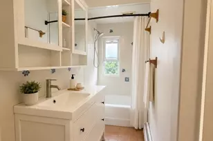 128 Holworthy St, Cambridge, MA 02138 - Photo 8