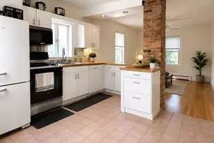 128 Holworthy St, Cambridge, MA 02138 - Photo 6