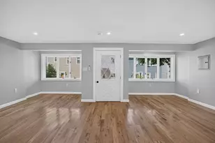 31 Wordsworth St, Boston, MA 02128 - Photo 24