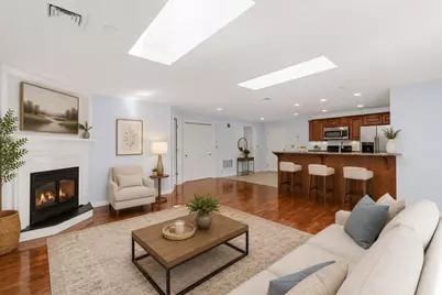 215 Longmeadow Rd #104, Taunton, MA 02780 - Photo 2