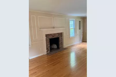 29 W Colonial Rd, Wilbraham, MA 01095 - Photo 8