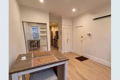 11 Irving St #6, Boston, MA 02114 - Photo 2