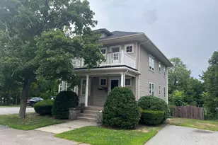 206 Nahant St, Wakefield, MA 01880 - Photo 1