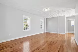 25 Sutton St, Boston, MA 02126 - Photo 6