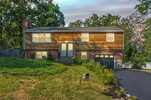 49 Longfellow Dr, Newburyport, MA 01950 - Photo 1