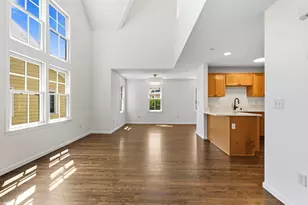 19 Russell Pl, Arlington, MA 02474 - Photo 6
