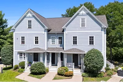 19 Russell Place #19, Arlington, MA 02474 - Photo 2