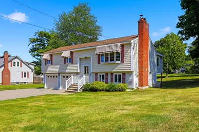 359 Howe Street, Methuen, MA 01844 - Photo 1