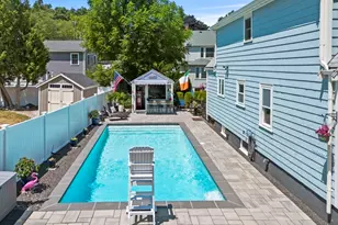 1 Brook Rd, Woburn, MA 01801 - Photo 32