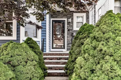 38 Barrett St, Revere, MA 02151 - Photo 2
