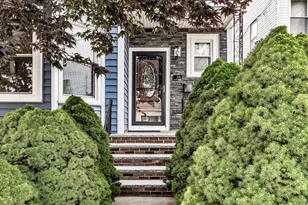 38 Barrett St, Revere, MA 02151 - Photo 2