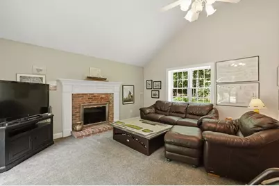 31 Pine Street, Middleborough, MA 02346 - Photo 18