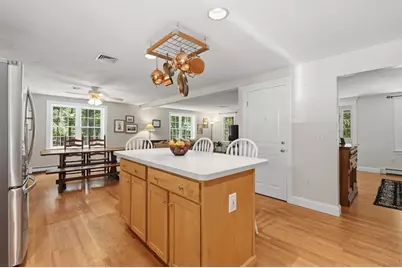 31 Pine Street, Middleborough, MA 02346 - Photo 12