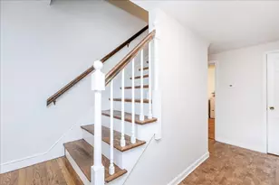 37 Kathleen Dr, Andover, MA 01810 - Photo 4