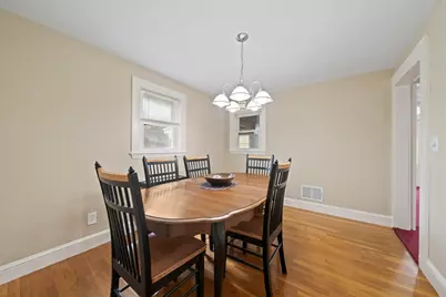 54 Acorn St, Braintree, MA 02184 - Photo 10