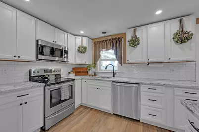 608 Abbott Ave, Leominster, MA 01453 - Photo 6