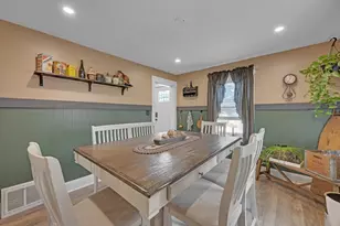 608 Abbott Ave, Leominster, MA 01453 - Photo 4