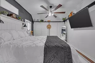 608 Abbott Ave, Leominster, MA 01453 - Photo 14