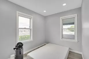 101 Bowen Ave, Medford, MA 02155 - Photo 10