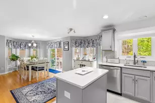 35 Pilgrim Village Rd, Taunton, MA 02780 - Photo 12