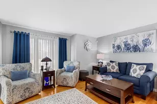 35 Pilgrim Village Rd, Taunton, MA 02780 - Photo 4