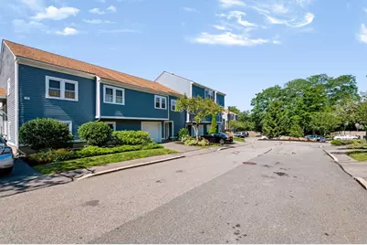 1B Fletcher Way #128A-B, Salem, MA 01970 - Photo 2