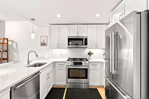 7 Beech St, Cambridge, MA 02140 - Photo 6