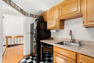 1292 Commercial St, Weymouth, MA 02189 - Photo 8