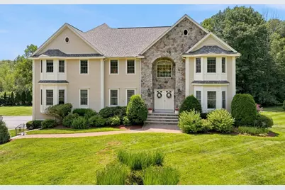 7 Jordyn Lane, Andover, MA 01810 - Photo 2