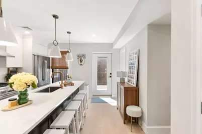 82 Endicott Street #3, Boston, MA 02113 - Photo 6