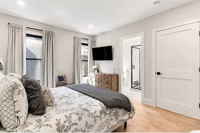 82 Endicott Street #3, Boston, MA 02113 - Photo 18