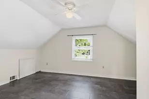 37 St Dennis St, Westfield, MA 01085 - Photo 22