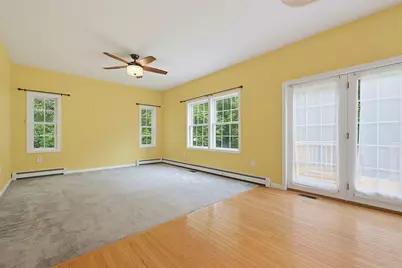 30 Pearl St, Upton, MA 01568 - Photo 4