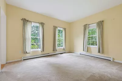 30 Pearl St, Upton, MA 01568 - Photo 6