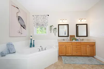 258 Nicholas Dr, Lancaster, MA 01523 - Photo 32