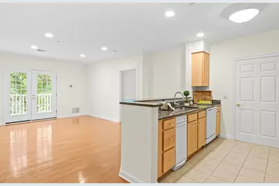 190 Chickering Rd #212D, North Andover, MA 01845 - Photo 6