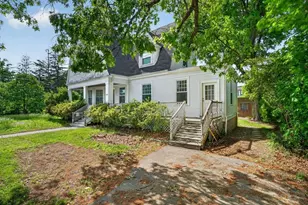 583 Watertown St, Newton, MA 02460 - Photo 10