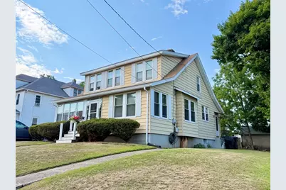 31 King St, Holyoke, MA 01040 - Photo 2