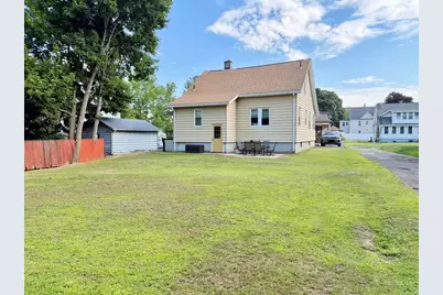 31 King St, Holyoke, MA 01040 - Photo 22
