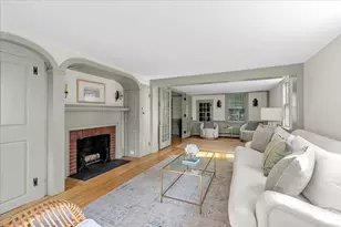 424 Main St, Hingham, MA 02043 - Photo 1