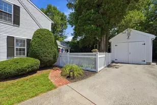 424 Main St, Hingham, MA 02043 - Photo 24