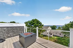 24 Mayflower Dr, Plymouth, MA 02360 - Photo 2