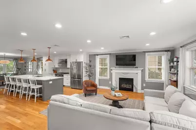 121 Salem St #121, Reading, MA 01867 - Photo 12