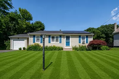 62 Anthony St, Seekonk, MA 02771 - Photo 1